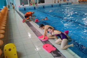 Plavecký výcvik druhých a třetích tříd